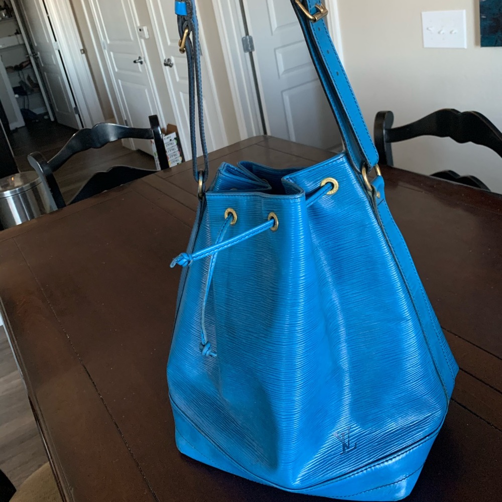 Louis Vuitton Epi Noe
